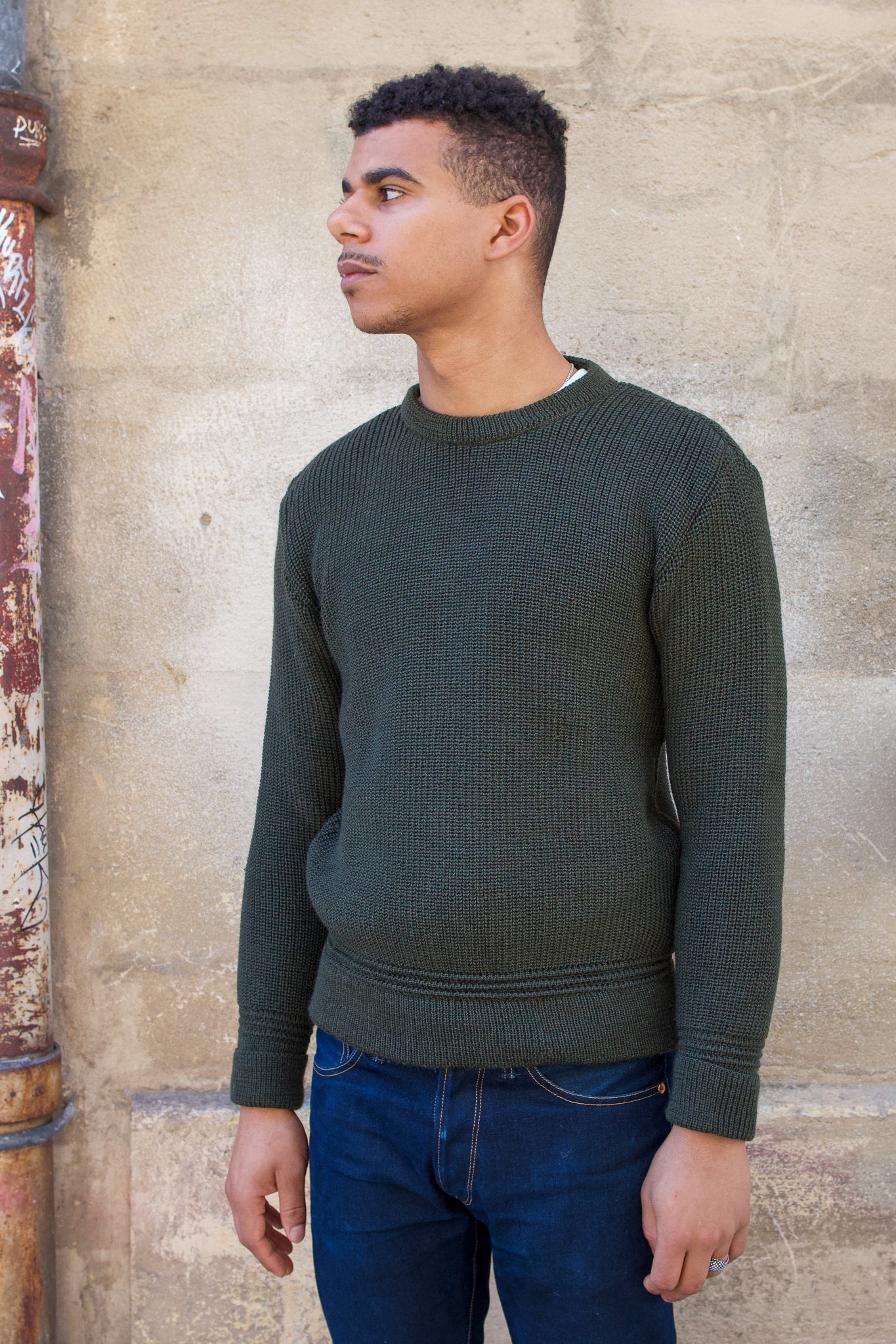 Sparangebote Rundhals Sweater Military Virgin - – Wool Green bleubrut