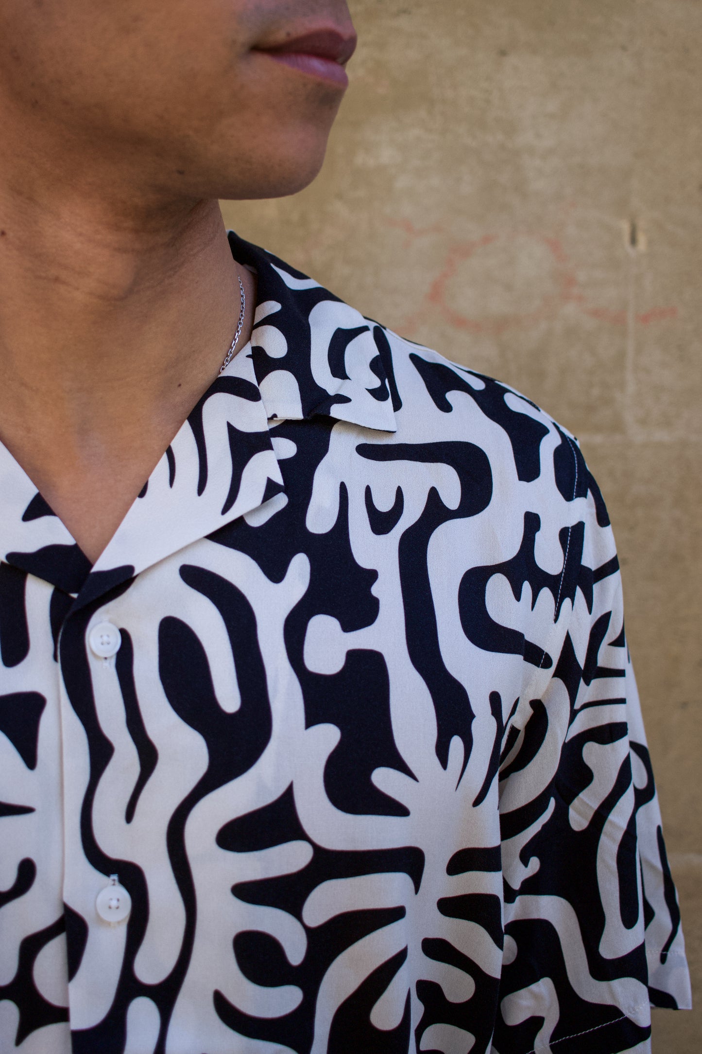 Loefy Rocco Shirt - Black